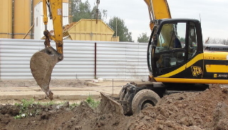 Выкопать яму экскаватором в Волгодонске от 915 руб. - 2Землекопа-Вгн